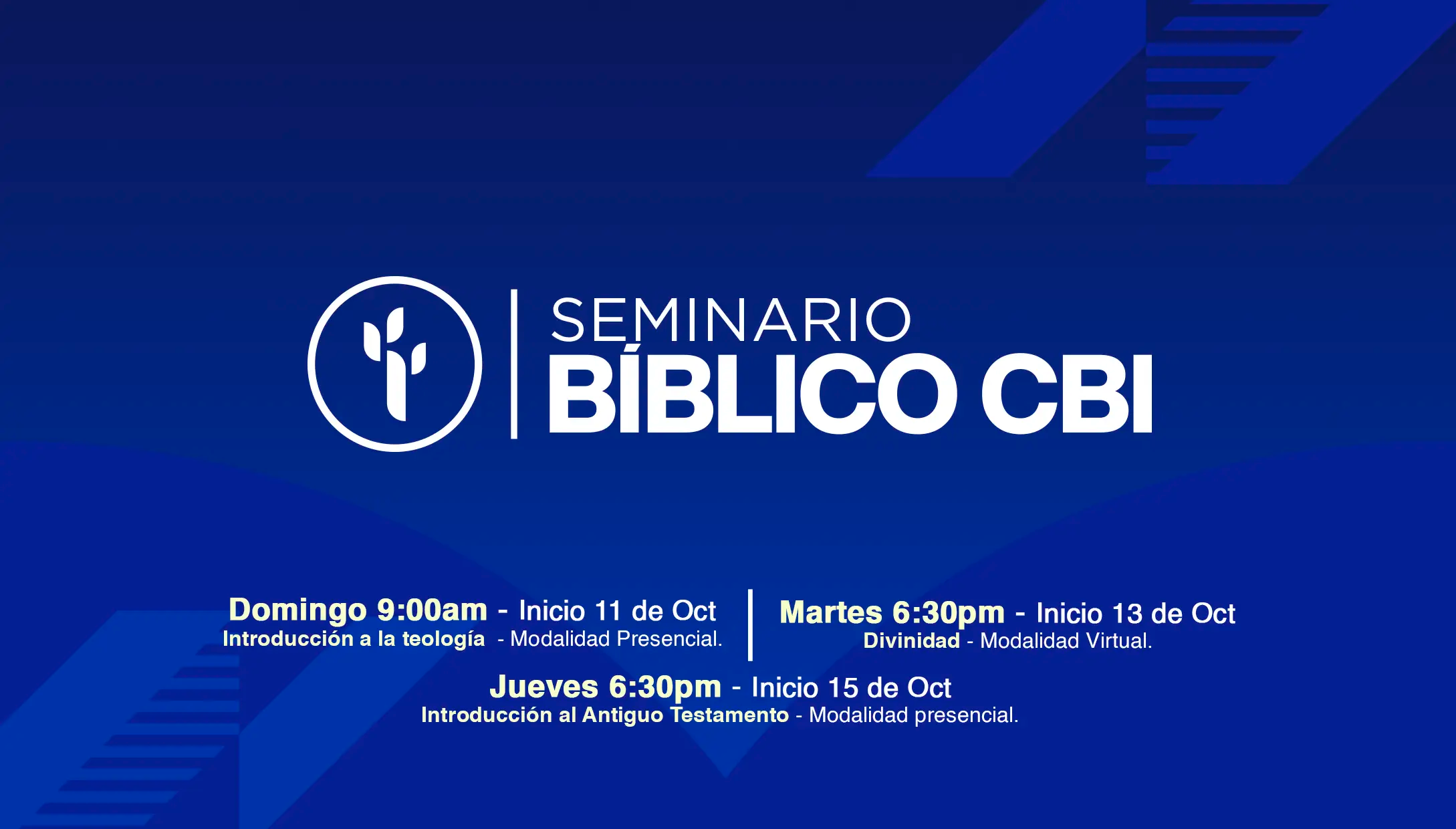 Asistentes levantando sus manos en adoración
